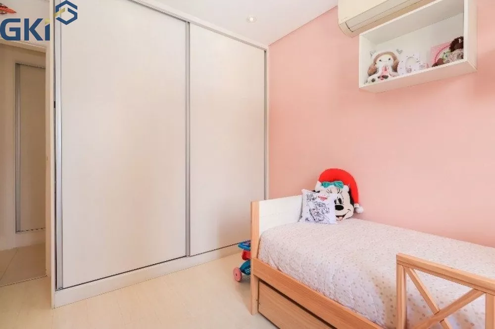 Apartamento, 3 quartos, 204 m² - Foto 2