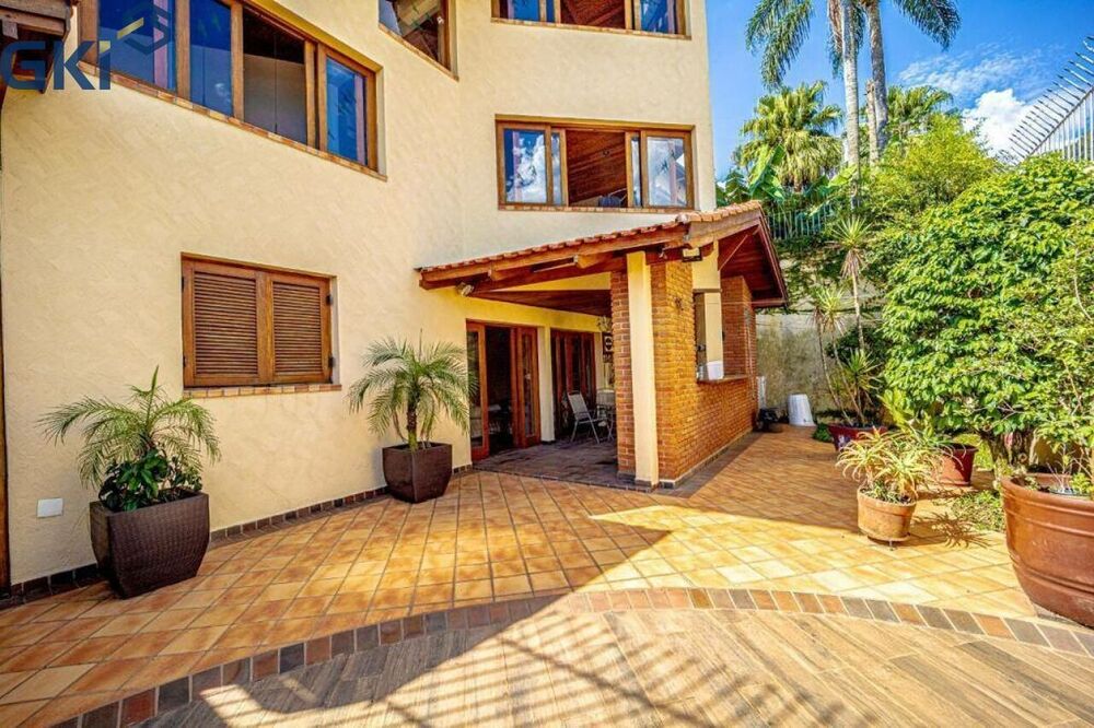 Casa à venda com 4 quartos, 400m² - Foto 11