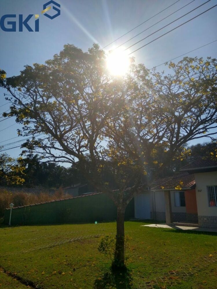 Casa de Condomínio à venda com 3 quartos, 302m² - Foto 1