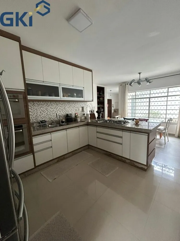 Casa, 3 quartos, 250 m² - Foto 5