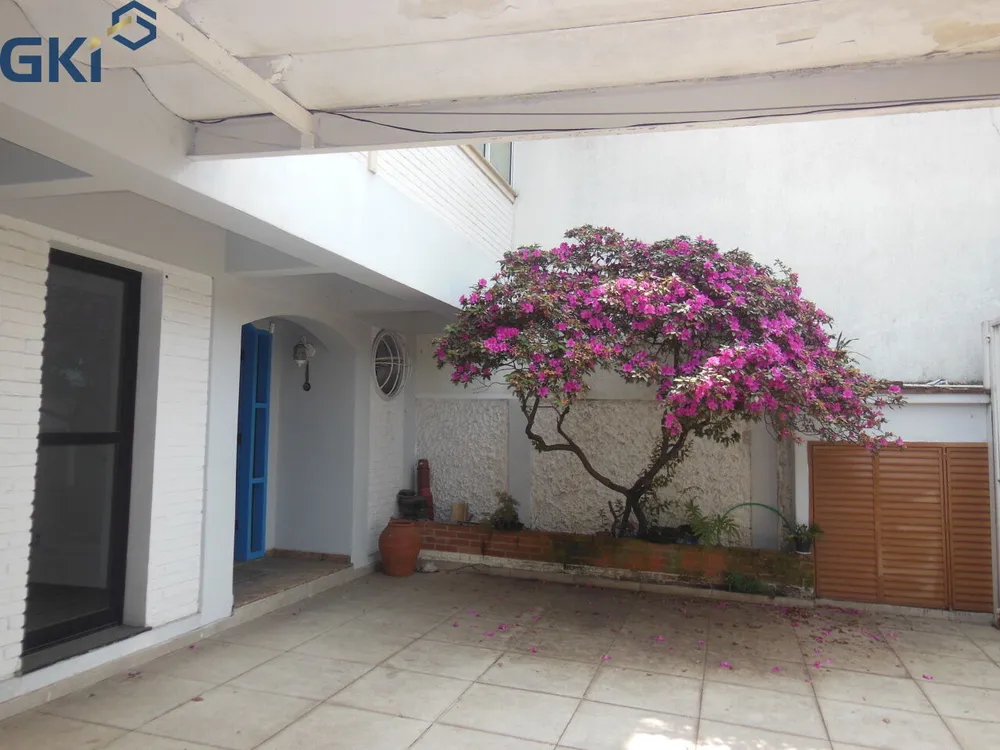 Casa, 3 quartos, 214 m² - Foto 1