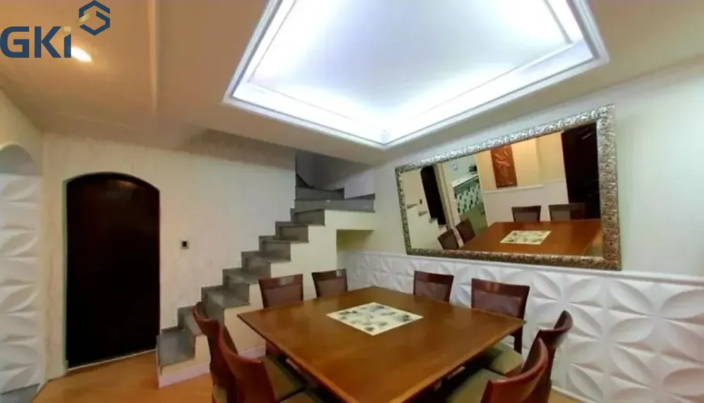 Casa, 3 quartos, 238 m² - Foto 4