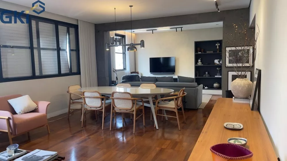 Apartamento para alugar com 2 quartos, 128m² - Foto 2