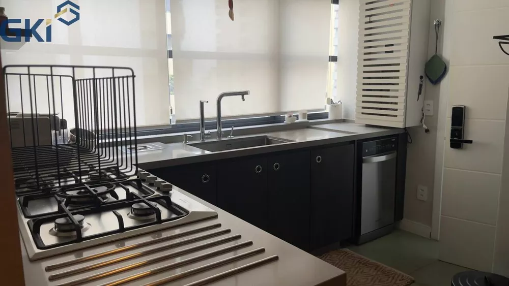 Apartamento para alugar com 2 quartos, 128m² - Foto 8