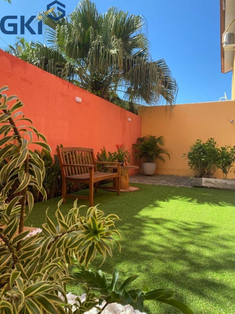Casa de Condomínio à venda com 3 quartos, 140m² - Foto 2