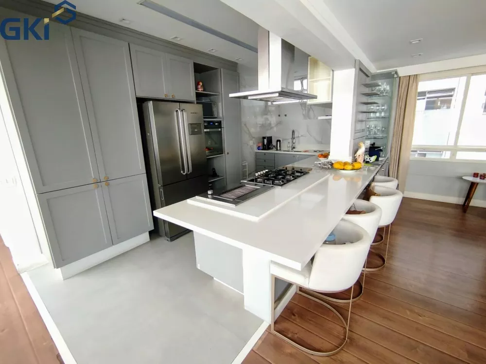 Apartamento, 3 quartos, 153 m² - Foto 2