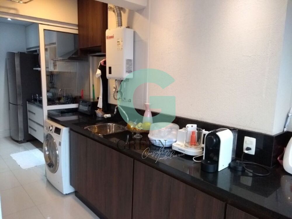 Apartamento à venda com 2 quartos, 74m² - Foto 3