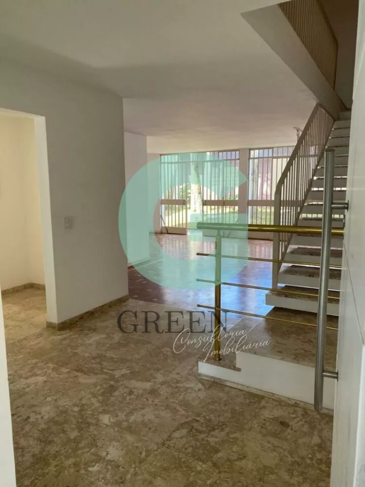 Casa à venda com 3 quartos, 273m² - Foto 11