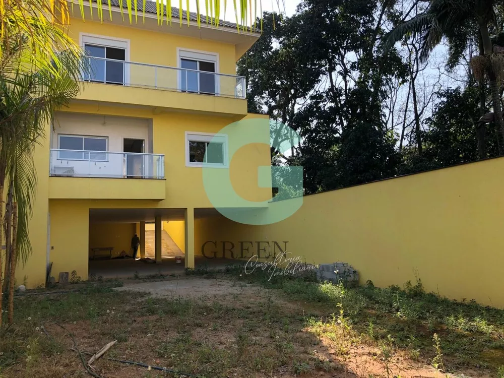 Casa à venda com 4 quartos, 330m² - Foto 2