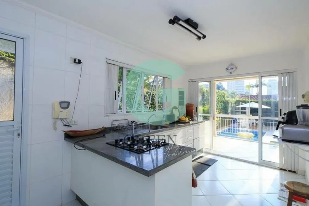 Casa, 4 quartos, 240 m² - Foto 6