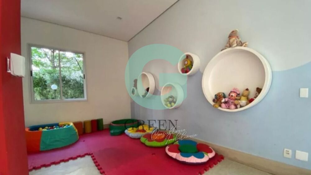 Apartamento, 4 quartos, 195 m² - Foto 2