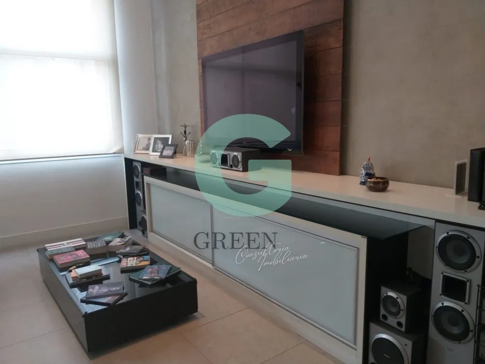 Apartamento, 3 quartos, 157 m² - Foto 1