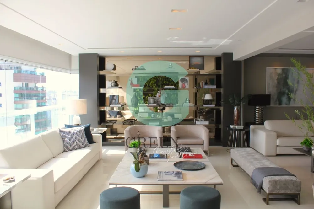 Apartamento, 3 quartos, 275 m² - Foto 1
