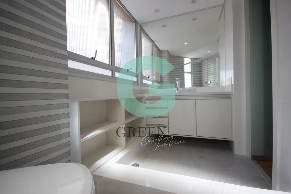 Apartamento, 3 quartos, 244 m² - Foto 12