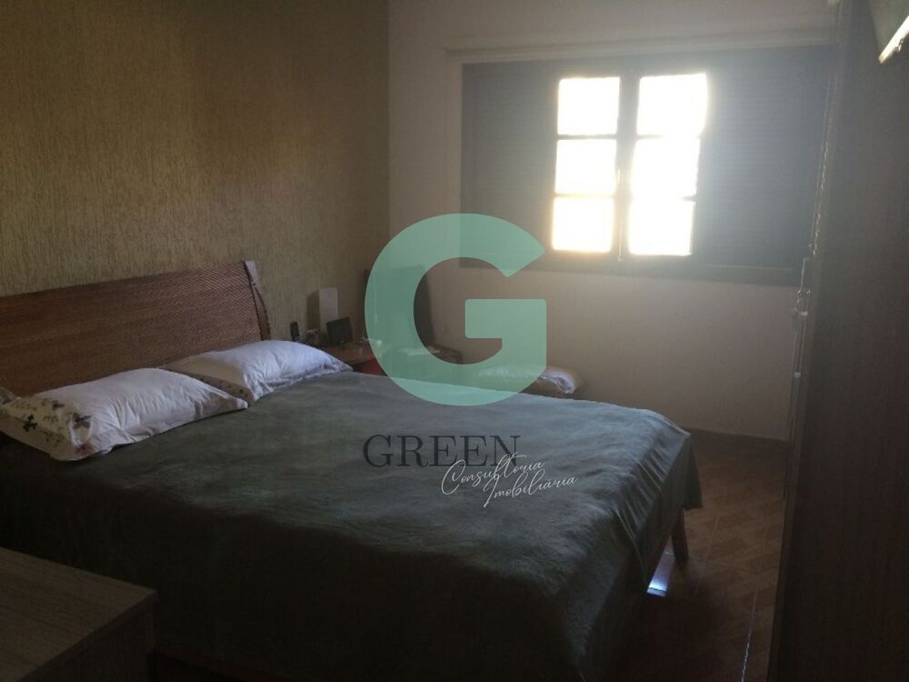 Casa, 3 quartos, 220 m² - Foto 3