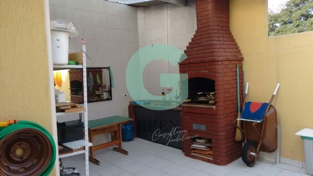 Casa, 3 quartos, 220 m² - Foto 1