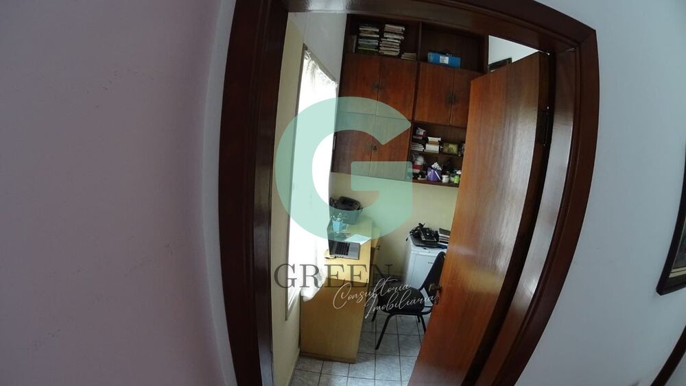 Casa, 3 quartos, 313 m² - Foto 2