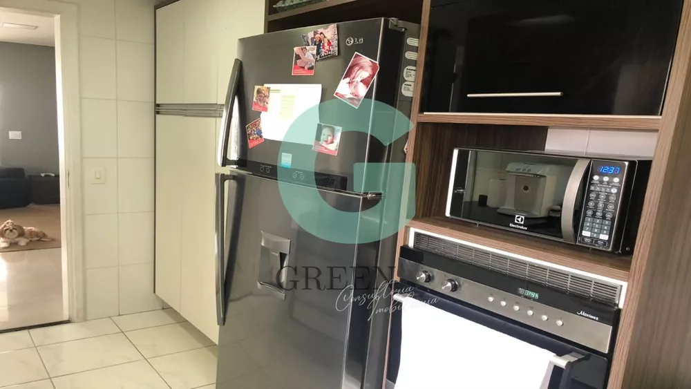 Apartamento à venda com 3 quartos, 208m² - Foto 23