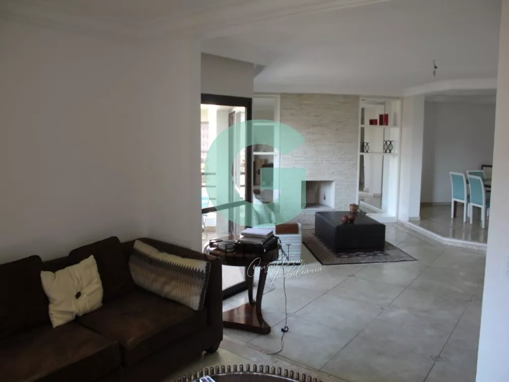 Apartamento à venda e aluguel com 3 quartos, 230m² - Foto 1