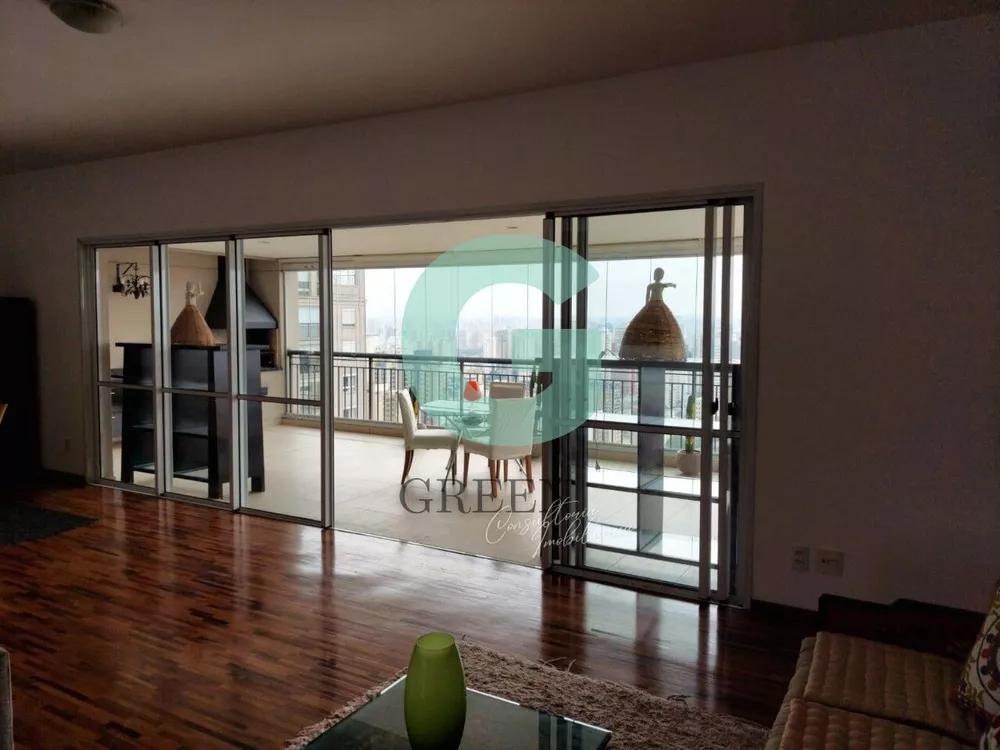 Apartamento à venda com 4 quartos, 222m² - Foto 7