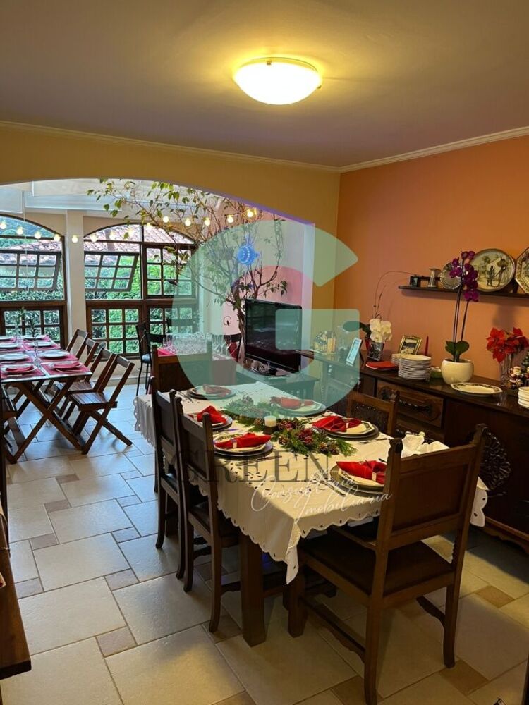 Casa, 3 quartos, 240 m² - Foto 4