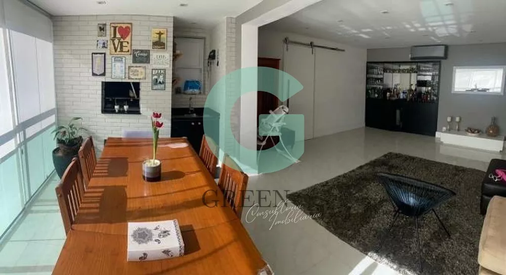 Apartamento à venda com 4 quartos, 140m² - Foto 1