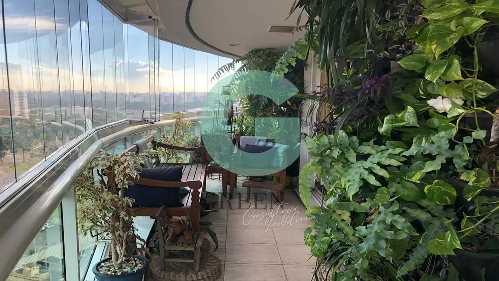 Apartamento, 4 quartos, 275 m² - Foto 1