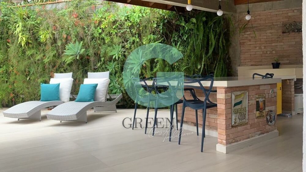 Casa, 4 quartos, 330 m² - Foto 1