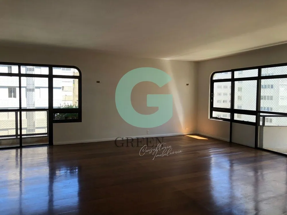 Apartamento, 3 quartos, 290 m² - Foto 2