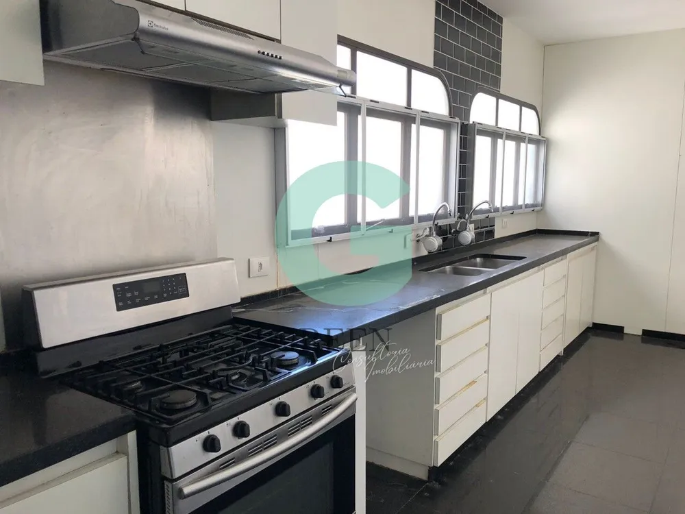 Apartamento, 3 quartos, 290 m² - Foto 1