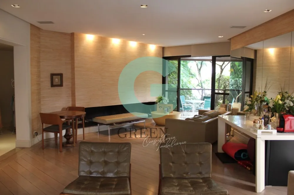 Apartamento, 3 quartos, 240 m² - Foto 2