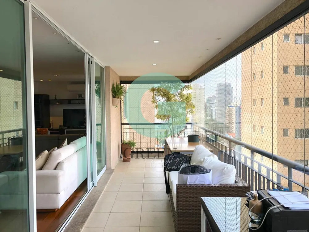 Apartamento, 3 quartos, 167 m² - Foto 1