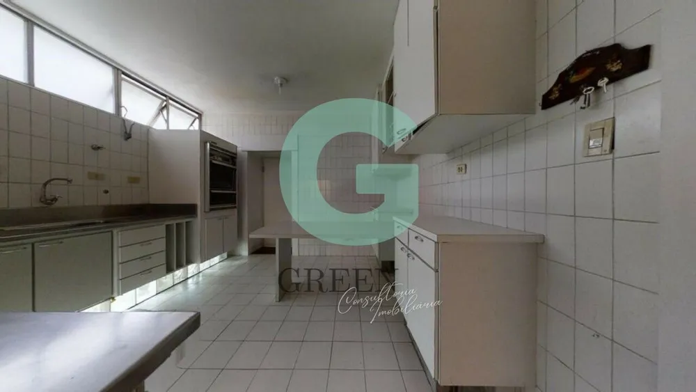 Apartamento, 3 quartos, 198 m² - Foto 2