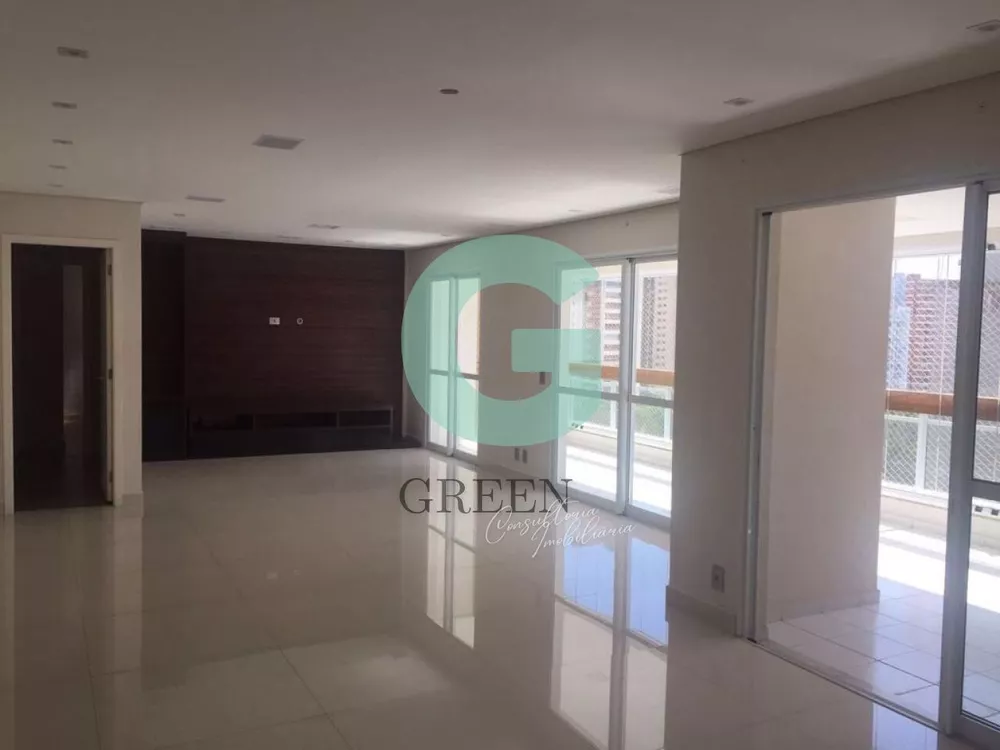 Apartamento à venda com 3 quartos, 163m² - Foto 1