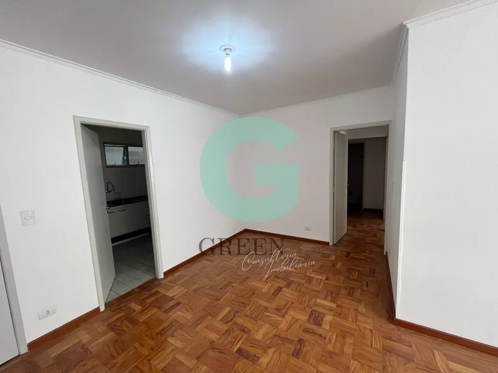 Apartamento à venda com 3 quartos, 95m² - Foto 2