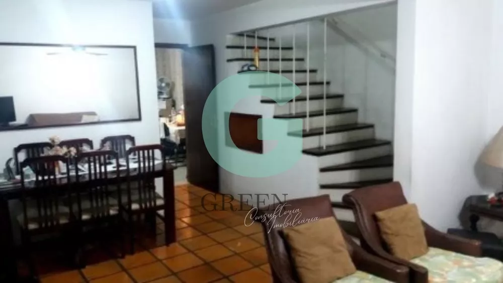 Casa, 3 quartos, 230 m² - Foto 4