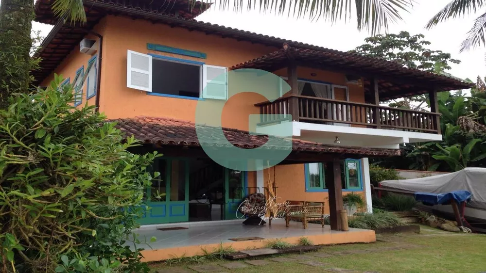 Casa de Condomínio à venda com 3 quartos, 247m² - Foto 2