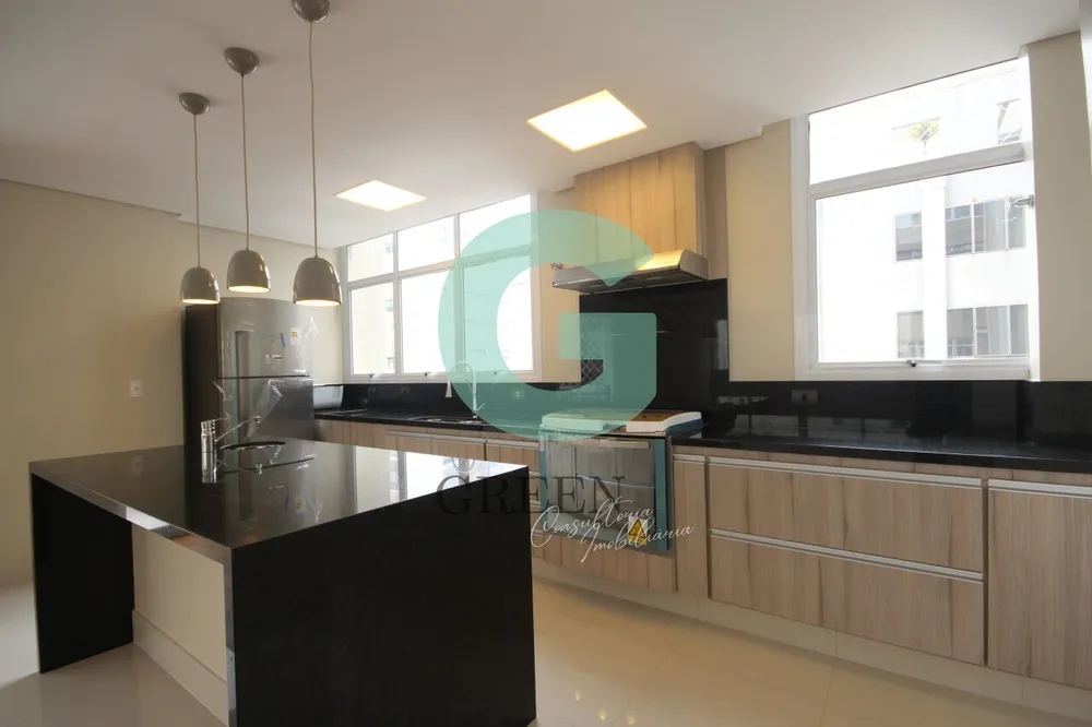 Apartamento, 3 quartos, 210 m² - Foto 4