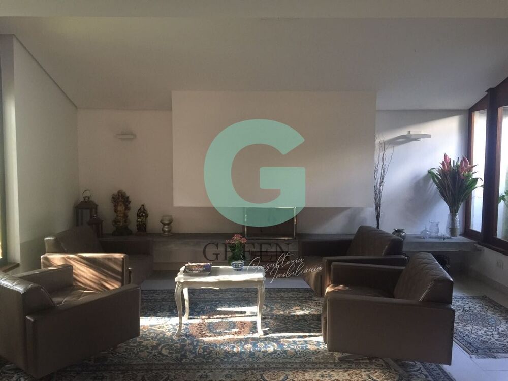 Casa à venda com 5 quartos, 480m² - Foto 2