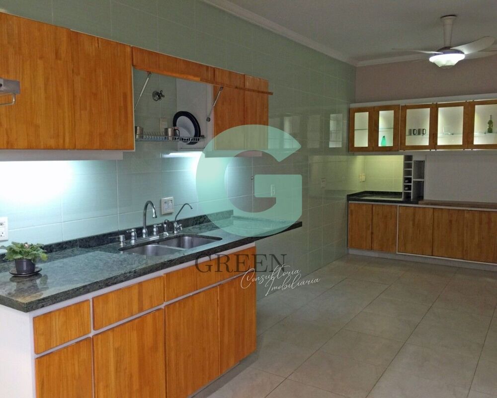 Casa, 4 quartos, 300 m² - Foto 4