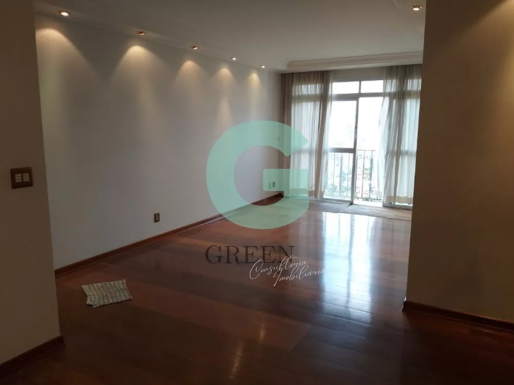 Apartamento à venda com 3 quartos, 107m² - Foto 2