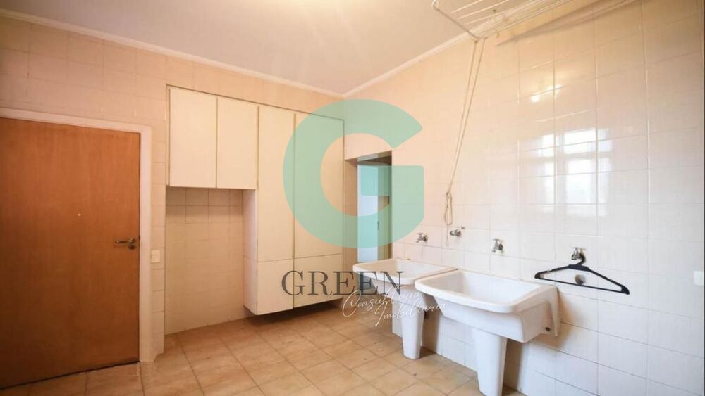 Apartamento, 3 quartos, 237 m² - Foto 2