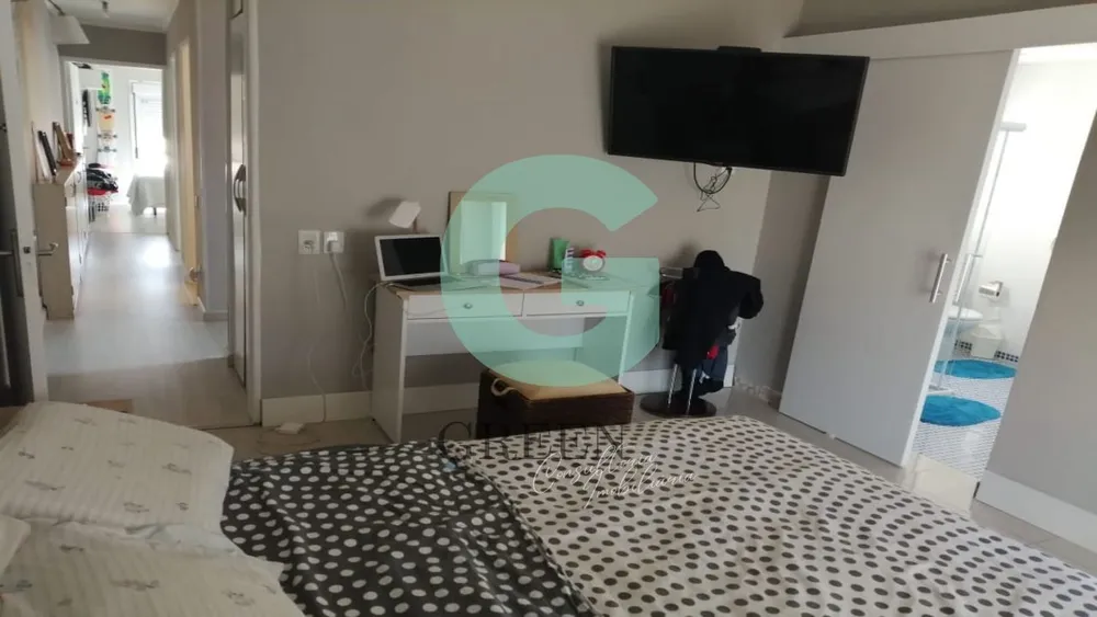 Casa, 4 quartos, 210 m² - Foto 1