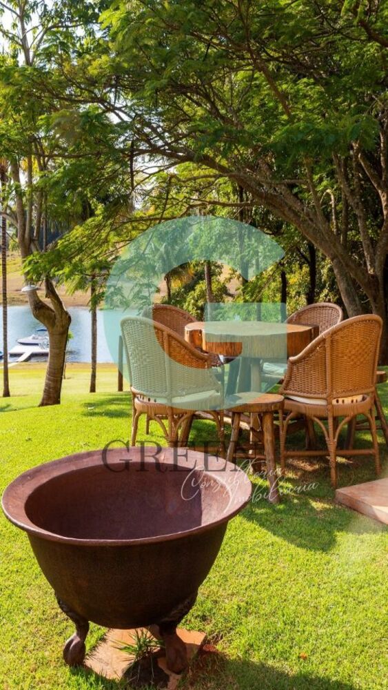 Casa à venda com 3 quartos, 800m² - Foto 5