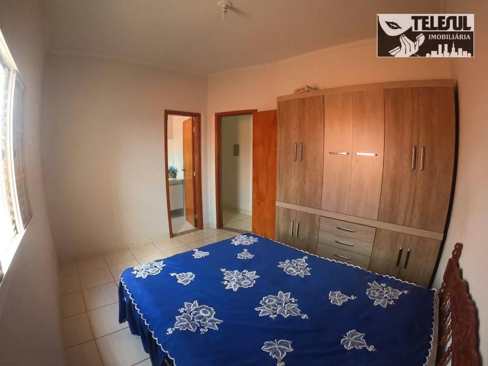 Casa à venda com 3 quartos, 250m² - Foto 5