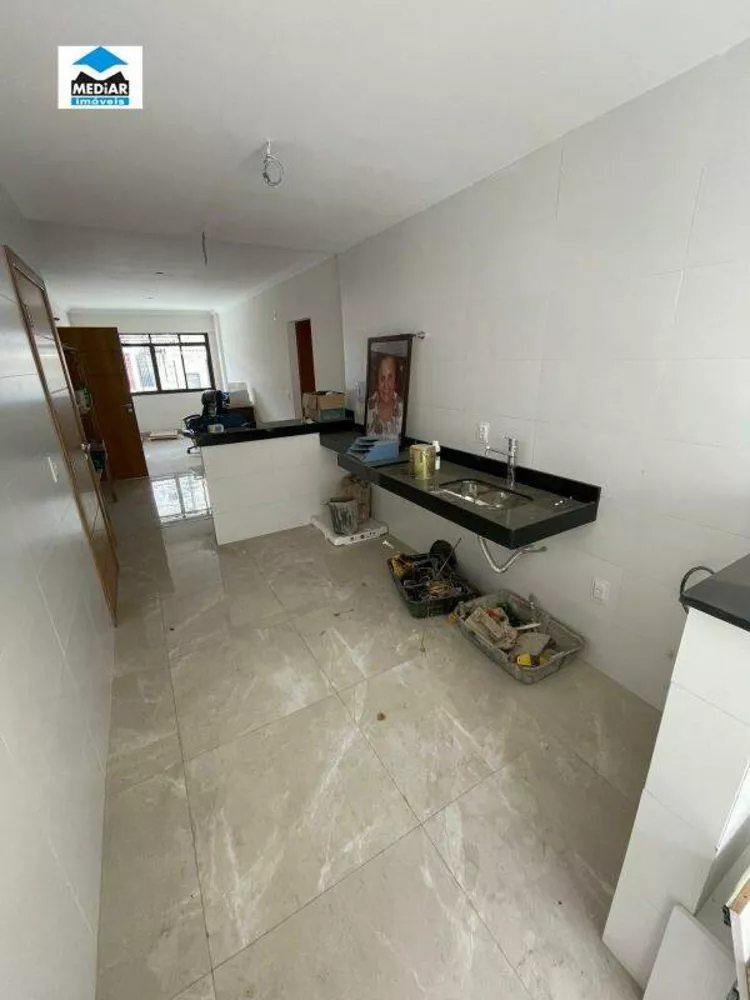 Apartamento à venda com 3 quartos, 130m² - Foto 13