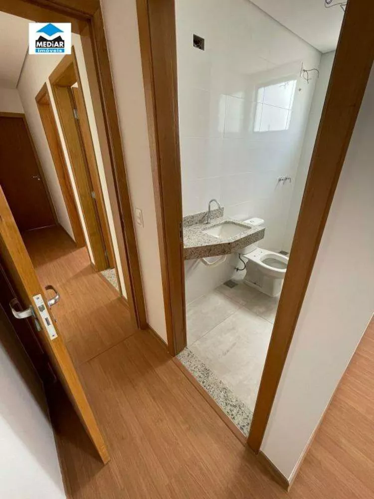 Apartamento à venda com 3 quartos, 130m² - Foto 9