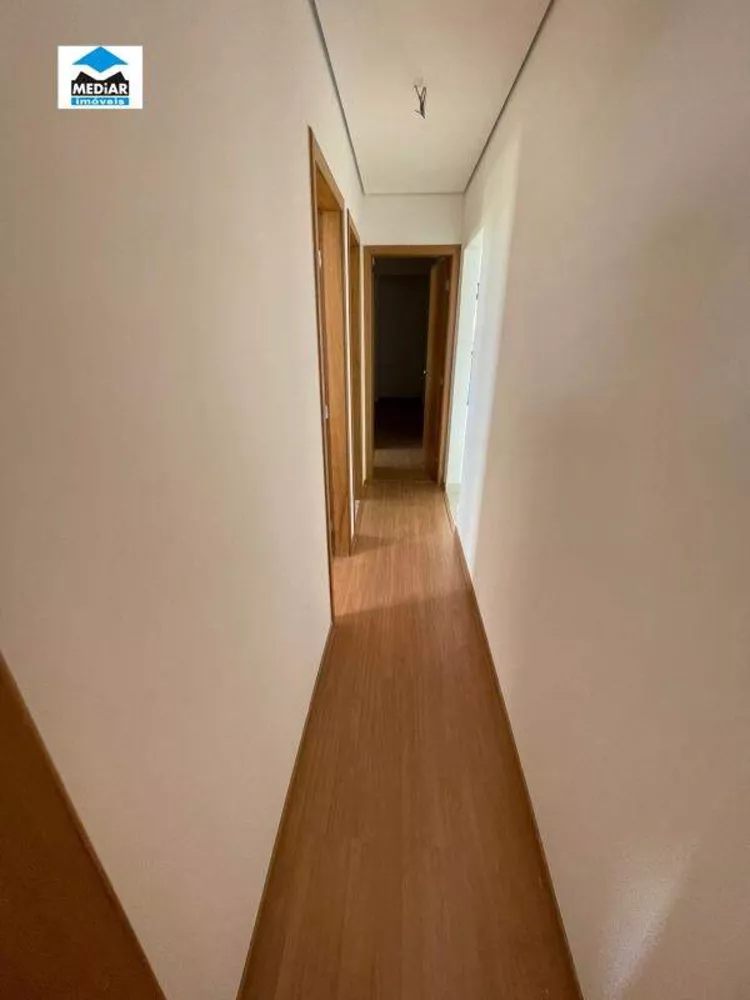 Apartamento à venda com 3 quartos, 130m² - Foto 6