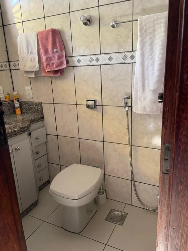 Casa, 3 quartos, 222 m² - Foto 13