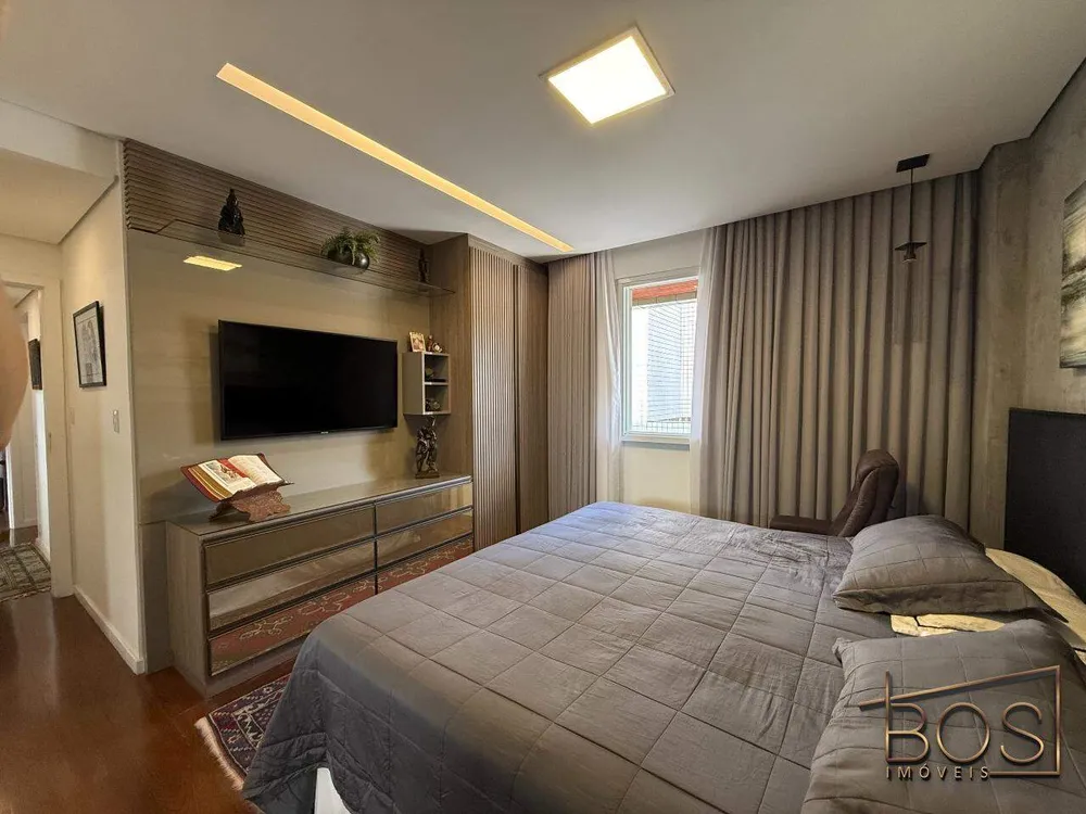 Cobertura, 3 quartos, 310 m² - Foto 4